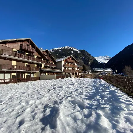 Champagny - Le Dahut *